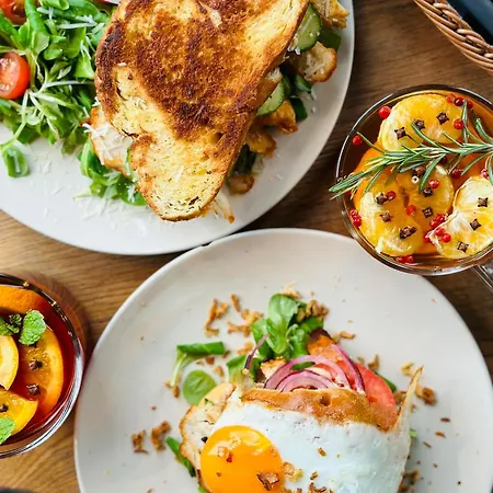 Piotrkowska Welcome Lodz